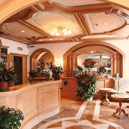Laurin Hotel Canazei